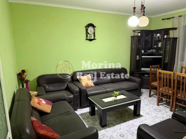 Tirane, jepet me qera apartament 1+1 Kati 4, 60 m² 350 € (Allias)