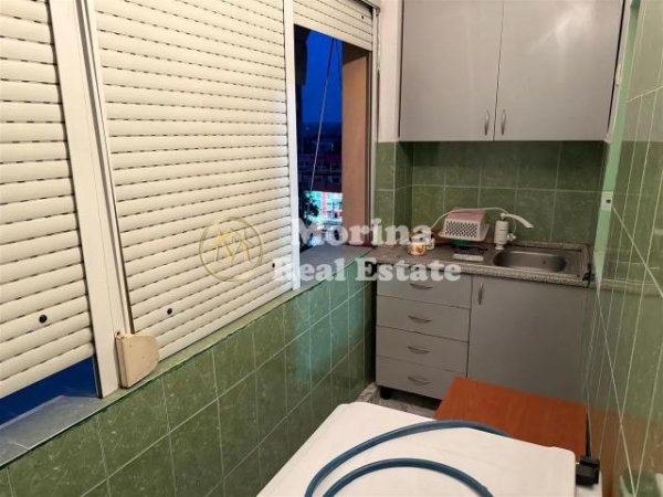 Tirane, jepet me qera apartament 1+1 Kati 4, 60 m² 350 € (Allias)