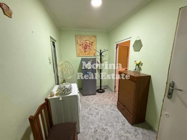 Tirane, jepet me qera apartament 1+1 Kati 4, 60 m² 350 € (Allias)
