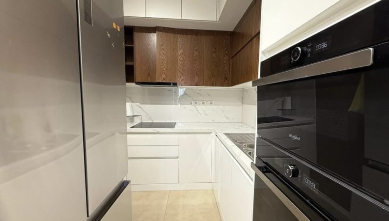 Tirane, jepet me qera apartament 2+1 , 700 € (Rruga Elbasanit. prane Shkolles Mihal Grameno)