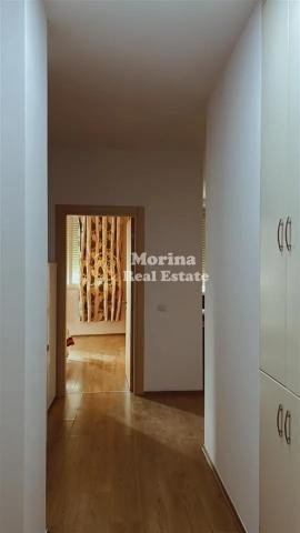 Tirane, jepet me qera apartament 1+1 Kati 1, 60 m² 400 € (Astir)