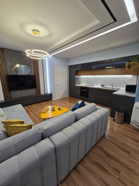 Tirane, jepet me qera apartament 2+1 Kati 4, 85 m² 650 € (Hamdi sina)