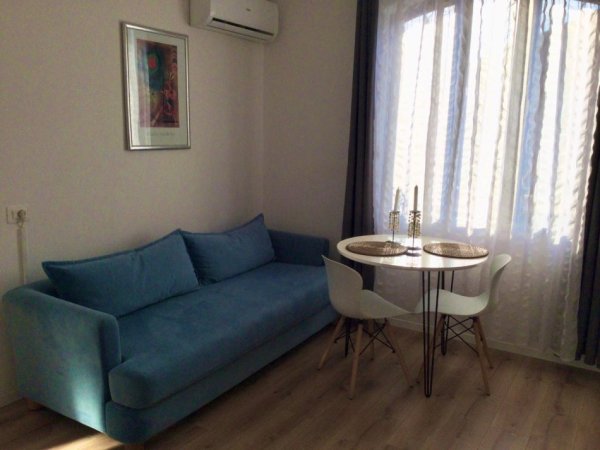 Tirane, jap me qera 1+1 Kati 2, 50 m² 450 € (Ramazan Bogdani)