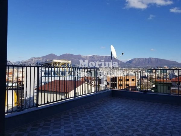 Tirane, jepet me qera Vile Kati 0, 725 m² 3.200 € (Selite)