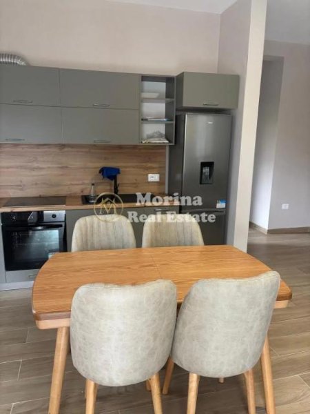 Tirane, jepet me qera apartament 1+1 Kati 1, 60 m² 350 € (Yzberisht)