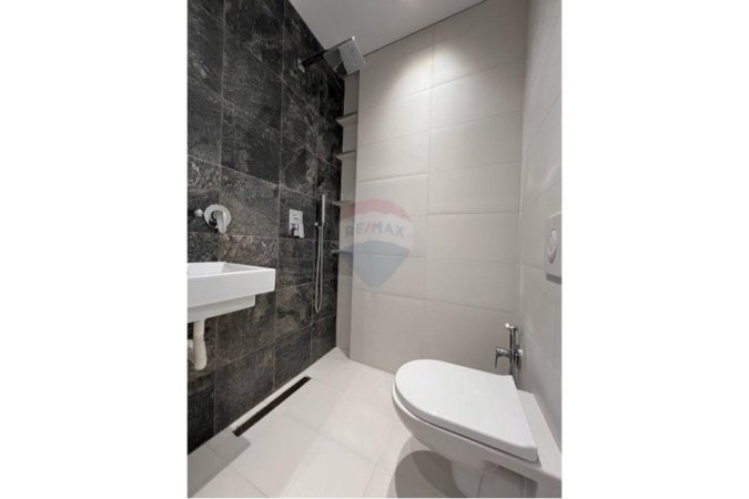 Tirane, jepet me qera apartament 2+1+Ballkon Kati 5, 98 m² 650 € (TEODOR KEKO)