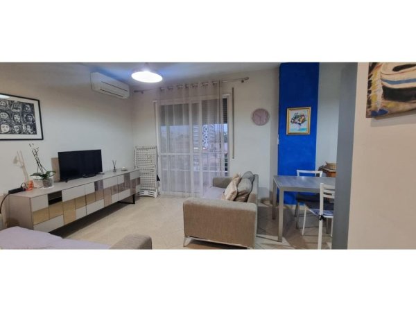 SHITET APARTAMENT 1+1 TEK MATERNITETI I RI
