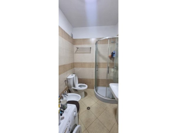 SHITET APARTAMENT 1+1 TEK MATERNITETI I RI
