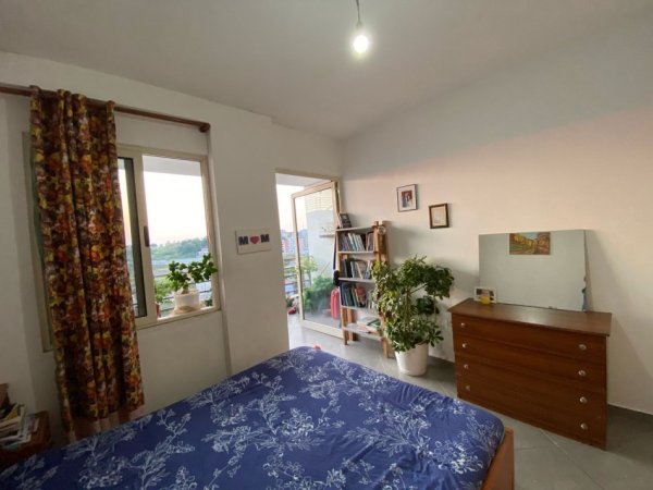 Tirane, jepet me qera apartament 2+1+Ballkon Kati 4, 110 m² 400 € (aleksander konda)