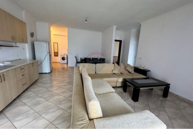 Tirane, jepet me qera apartament 2+1 Kati 4, 100 m² 500 € (bill klinton)