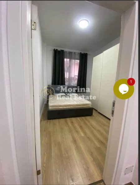 Tirane, jepet me qera apartament duplex 2+1 Kati 1, 90 m² 400 € (Selitë e Vogël)