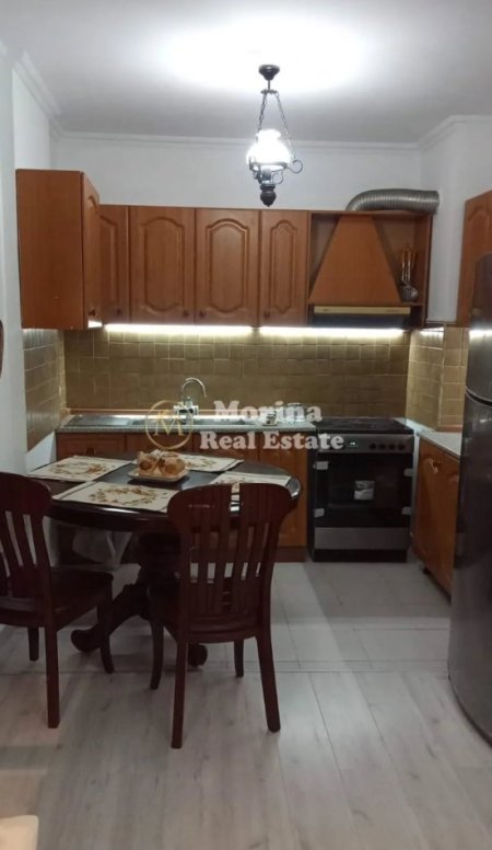 Tirane, jepet me qera apartament 2+1 Kati 2, 85 m² 550 € (Komuna e Parisit)