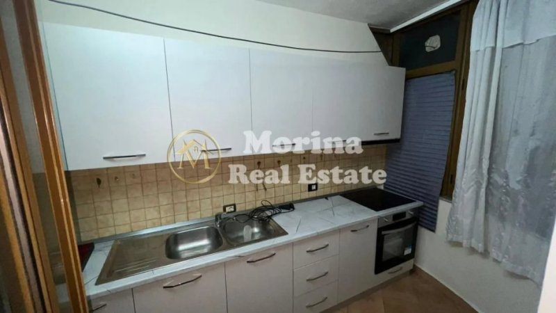 Tirane, jepet me qera apartament 2+1 Kati 3, 85 m² 600 € (Komuna e Parisit)