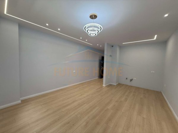 Shitet, Apartament 2+1+Depo, Myslym Shyri