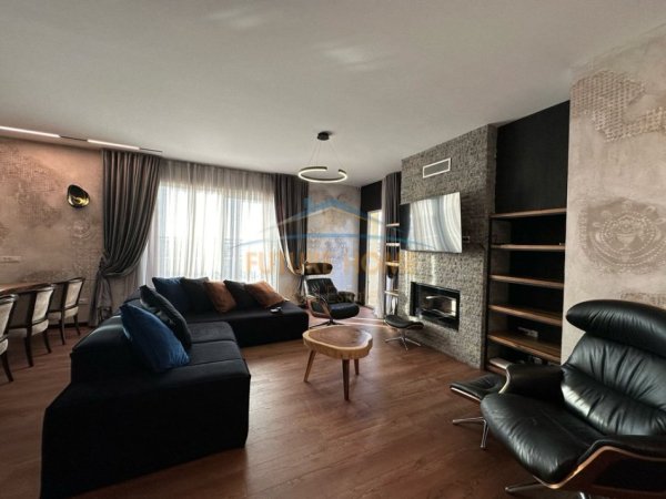 Shitje,Apartament 2+1+Parking,Perballe Delijorgjit !