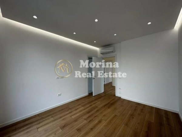 Tirane, jepet me qera apartament 2+1+Ballkon Kati 9, 110 m² 750 € (Rruga e Dibres)