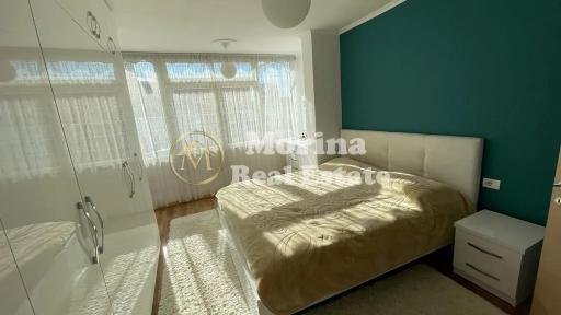 Tirane, jepet me qera apartament 2+1 Kati 5, 85 m² 600 € (Rruga Mine Peza)