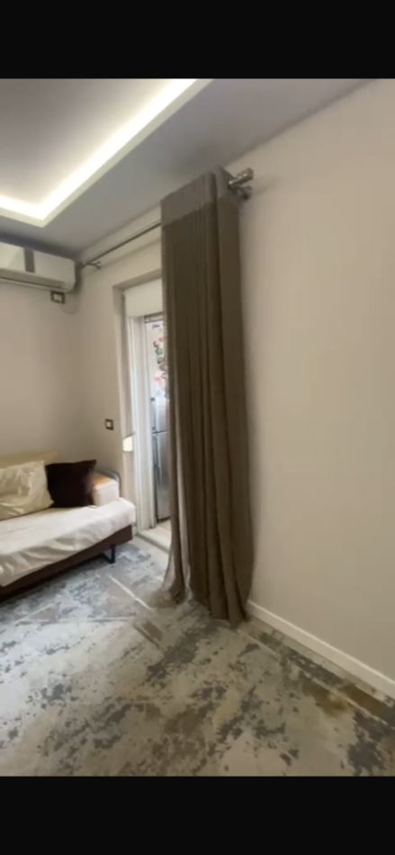 Tirane, jepet me qera apartament 2+1 Kati 8, 86 m² 700 € (Komuna e Parisit)