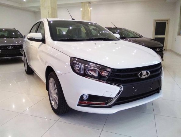 Tirane, shes makine LADA VESTA 1.6 BENZINË GAZ Benzin+Gaz, e bardhë Klima 7.000 €