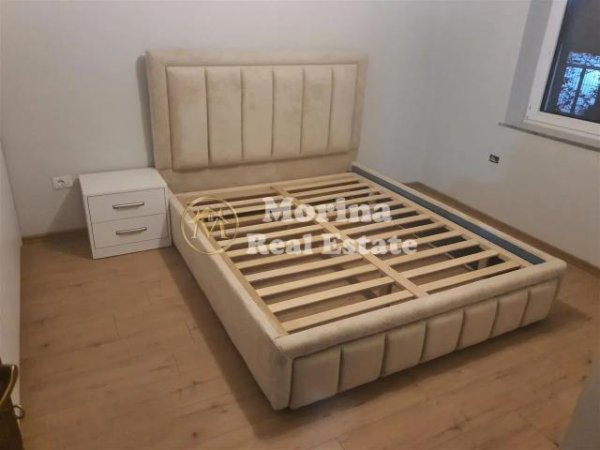 Tirane, jepet me qera apartament 1+1 Kati 2, 65 m² 700 € (Bllok — Gjimnazi Petro Nini)