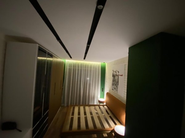 Tirane, jepet me qera apartament 1+1 Kati 2, 77 m² 450 € 