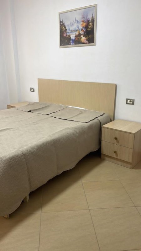 Tirane, jepet me qera apartament 1+1 Kati 6, 85 m² 450 € 