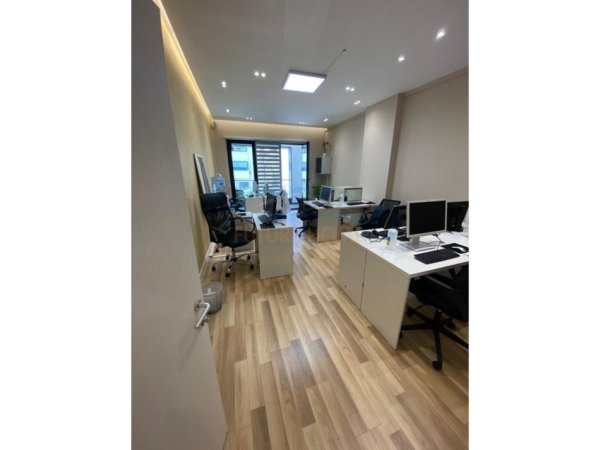 SHITET APARTAMENT 2+1+2 NE SQUARE21