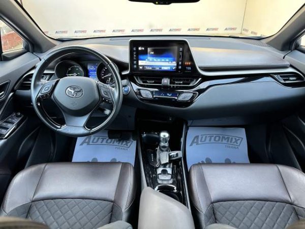 Tirane, shes makine Toyota c-hr Viti 2018, 23.900 Euro