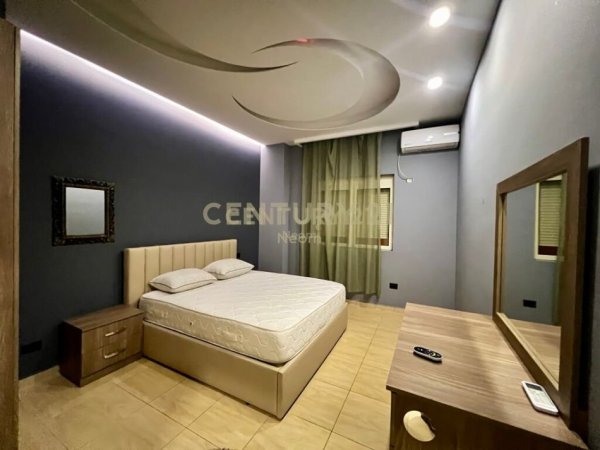 Tirane, shitet apartament 2+1 Kati 1, 98 m² 109.000 € (OKAZION-SHESIM, APARTAMENT MODERN 2+1+2, FRESKU)