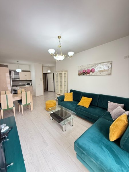 Tirane, jepet me qera apartament 1+1+Aneks+Ballkon Kati 9, 70 m² 600 € (don bosko)