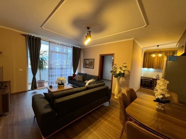 Qera, Apartament 2+1+2 , Rruga Fuat Toptani , Tiranë.