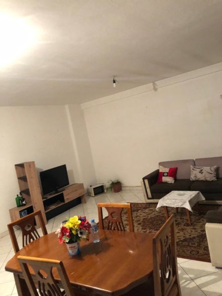Tirane, jepet me qera apartament 2+1+Ballkon Kati 6, 90 m² 400 € (Dritan hoxha)