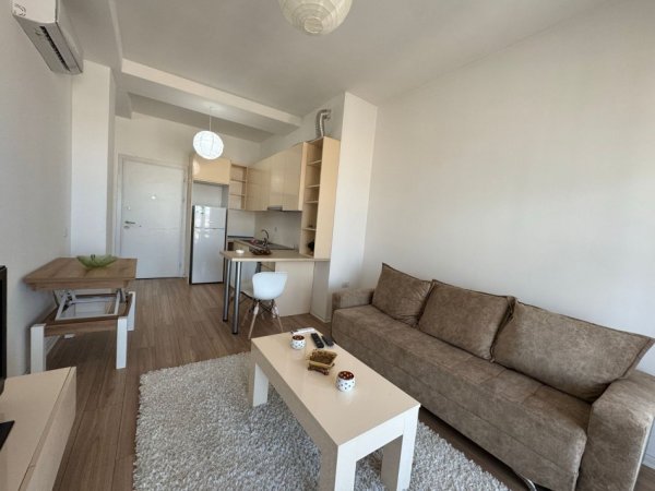 Tirane, jepet me qera apartament 1+1+Ballkon Kati 11, 65 m² 550 € (Kompleksi Magnet 21 Dhjetori)