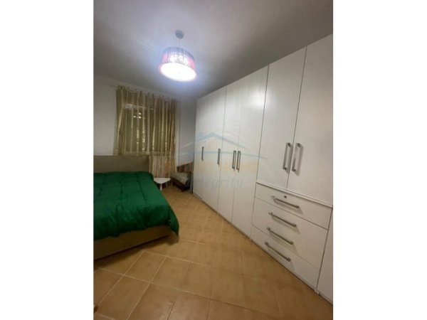 Shitet, Apartament 3+1+2, Unaza e Re, Tiranë.