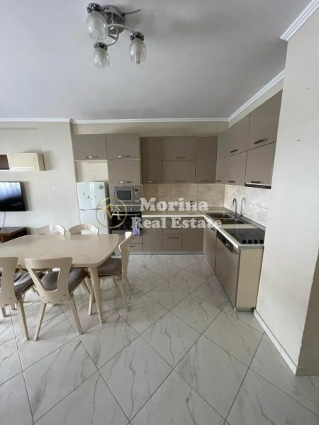 Tirane, jepet me qera apartament 2+1 Kati 3, 95 m² 450 € (Fresk)