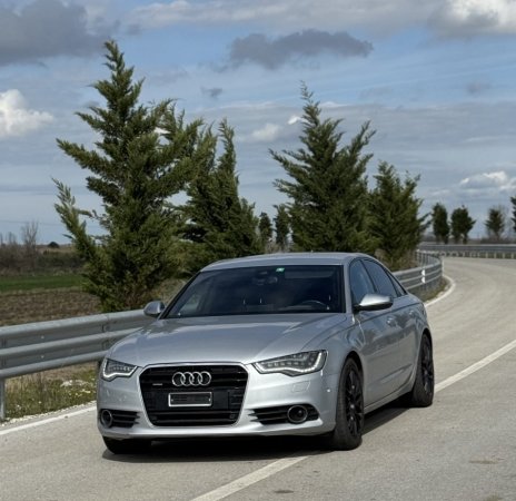 Fier, shes makine Audi A6 3.0 Benzinë Quattro – 2013 Full Option Benzin, gri metalizato automatik 252.000 km 10.900 €