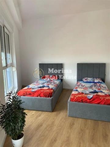Tirane, jepet me qera apartament 2+1 Kati 7, 80 m² 550 € (Ali Demi-Kompleksi Mangalem)