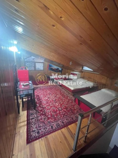 Tirane, jepet me qera apartament 2+1 Kati 2, 95 m² 350 € (Poligrafiku)