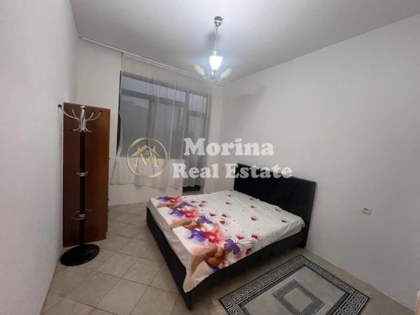 Tirane, jepet me qera shtepi 1+1 Kati 1, 60 m² 300 € (Poligrafiku)