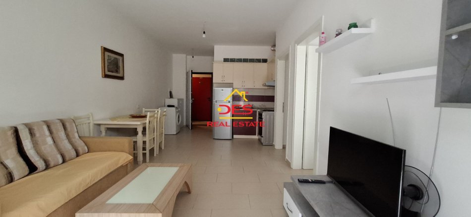 Vlore, jepet me qera apartament 2+1+Ballkon Kati 2, 80 m² 400 € (Rruga Aleksanër Moisiu)