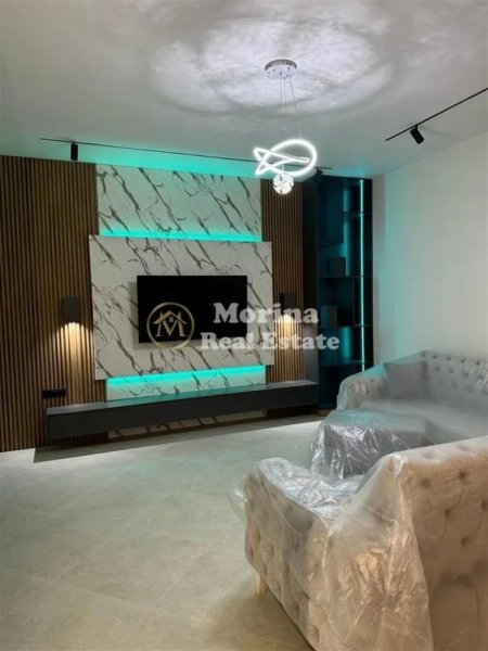Shqiperi, jepet me qera Vile 2 Katshe , 200 m² 1.500 € (Teg)