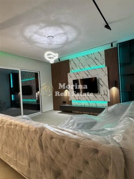 Shqiperi, jepet me qera Vile 2 Katshe , 200 m² 1.500 € (Teg)