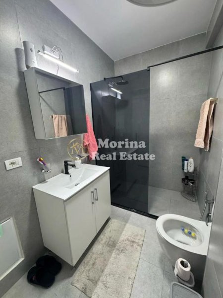 Tirane, jepet me qera apartament 2+1 Kati 3, 80 m² 500 € (Kompleksi Tom Doshi)