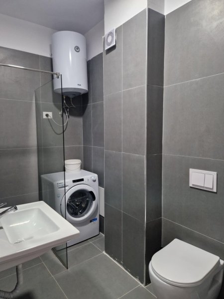 Tirane, jepet me qera apartament 1+1 Kati 6, 65 m² 600 € (rruga don bosko)