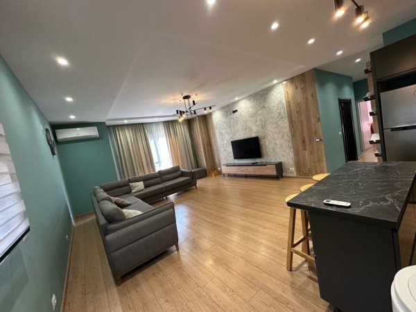 Tirane, jepet me qera apartament 2+1 Kati 3, 100 m² 550 € (Don Bosko rruga Albanopoli)
