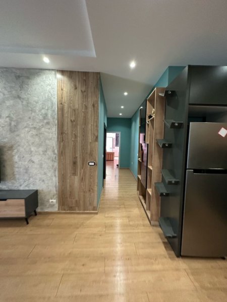 Tirane, jepet me qera apartament 2+1 Kati 3, 100 m² 550 € (Don Bosko rruga Albanopoli)